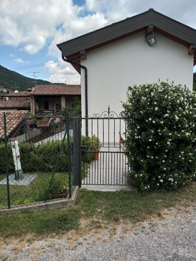 Villa Agriturismo Cascina Rossano à Provaglio d'Iseo Extérieur photo